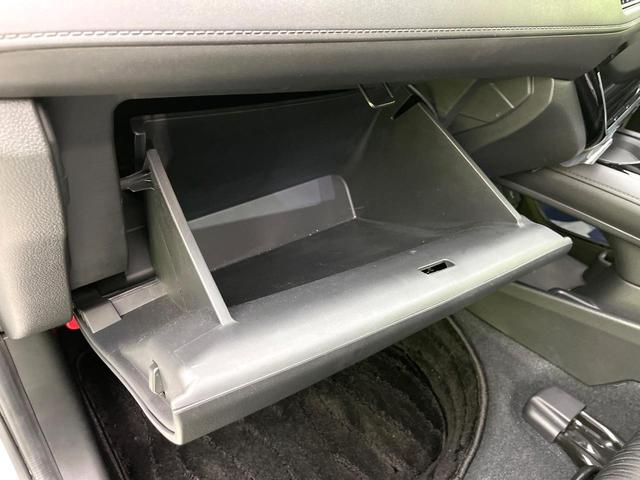 ヴェゼル ハイブリッドＺ・ホンダセンシング　禁煙車　純正８インチナビ　バックカメラ　フルセグ　ＣＤ／ＤＶＤ再生　Ｂｌｕｅｔｏｏｔｈ接続　衝突軽減装置　アダプティブクルコン　ＬＥＤヘッド／フォグライト　オートハイビーム　前席シートヒーター　ＥＴＣ（26枚目）