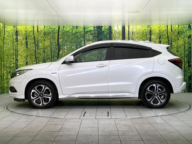 ヴェゼル ハイブリッドＺ・ホンダセンシング　禁煙車　純正８インチナビ　バックカメラ　フルセグ　ＣＤ／ＤＶＤ再生　Ｂｌｕｅｔｏｏｔｈ接続　衝突軽減装置　アダプティブクルコン　ＬＥＤヘッド／フォグライト　オートハイビーム　前席シートヒーター　ＥＴＣ（60枚目）