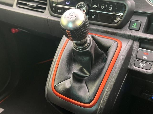 N-ONE RS 禁煙車 6速MT SDナビ バックカメラ CD/DVD/フルセグ Bluetooth接続 衝突軽減装置 アダプティブクルコン LEDヘッド/フォグ オートハイビーム 前席シートヒーター オートエアコン(3枚目)