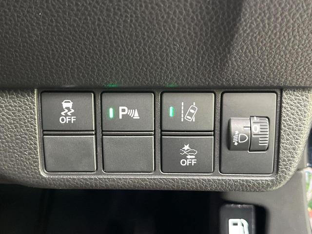 N-ONE RS 禁煙車 6速MT SDナビ バックカメラ CD/DVD/フルセグ Bluetooth接続 衝突軽減装置 アダプティブクルコン LEDヘッド/フォグ オートハイビーム 前席シートヒーター オートエアコン(30枚目)