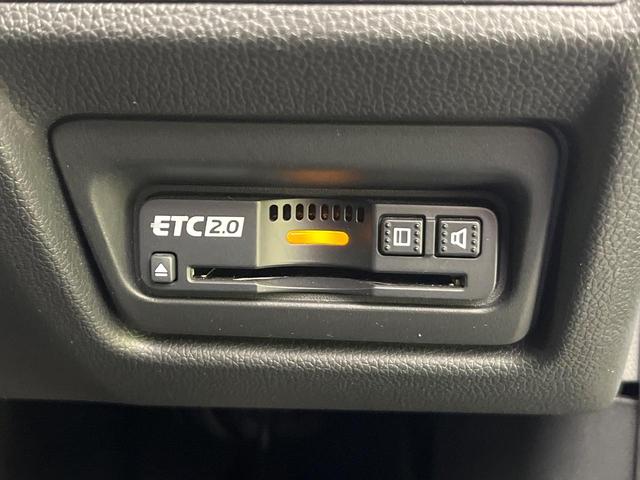 ステップワゴンスパーダ スパーダハイブリッド G・EX ホンダセンシング 禁煙車 後期型 純正9型ナビ 全周囲カメラ フルセグ CD/DVD Bluetooth接続 純正フリップダウンモニター 衝突軽減装置 オートハイビーム 両側電動スライドドア 後席オートエアコン ETC(41枚目)