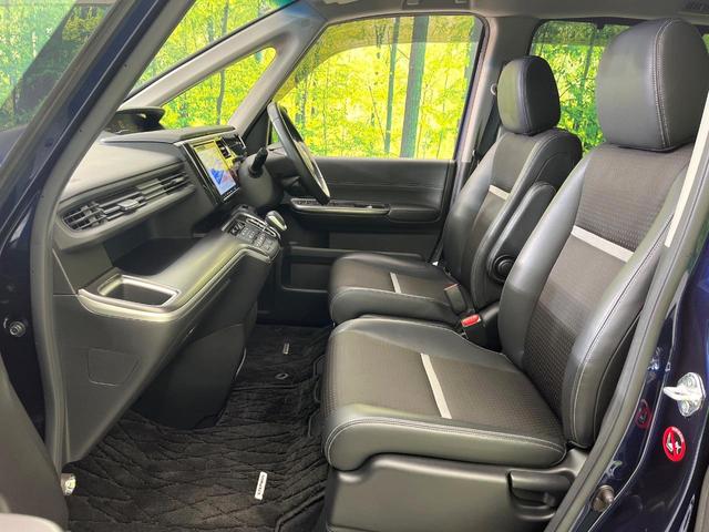 ステップワゴンスパーダ スパーダハイブリッド G・EX ホンダセンシング 禁煙車 後期型 純正9型ナビ 全周囲カメラ フルセグ CD/DVD Bluetooth接続 純正フリップダウンモニター 衝突軽減装置 オートハイビーム 両側電動スライドドア 後席オートエアコン ETC(47枚目)