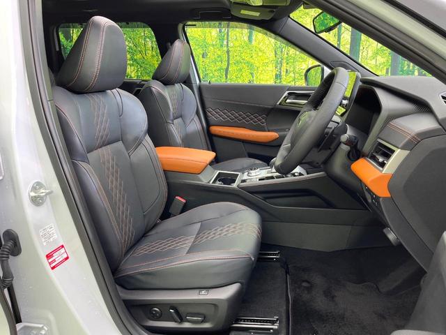 アウトランダーPHEV P 4WD 禁煙車 サンルーフ 純正9型ナビ 全周囲カメラ フルセグ Bluetooth BOSEサウンド 衝突軽減装置 LEDヘッド/フォグ オートハイビーム シーケンシャルターンランプ 電動リアゲート(8枚目)