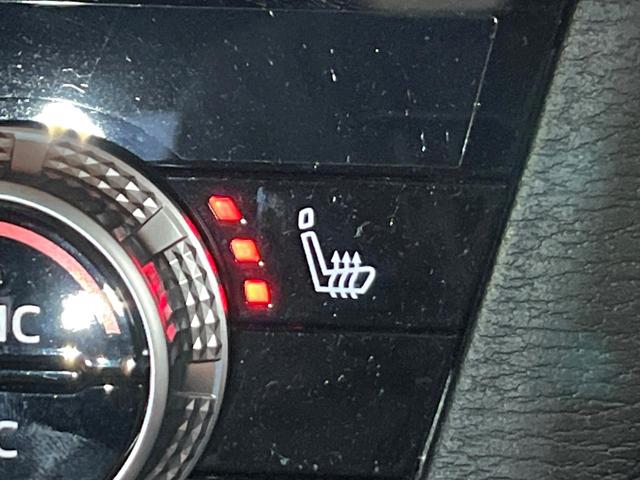 アウトランダーPHEV P 4WD 禁煙車 サンルーフ 純正9型ナビ 全周囲カメラ フルセグ Bluetooth BOSEサウンド 衝突軽減装置 LEDヘッド/フォグ オートハイビーム シーケンシャルターンランプ 電動リアゲート(46枚目)