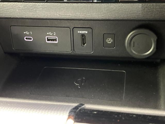 アウトランダーPHEV P 4WD 禁煙車 サンルーフ 純正9型ナビ 全周囲カメラ フルセグ Bluetooth BOSEサウンド 衝突軽減装置 LEDヘッド/フォグ オートハイビーム シーケンシャルターンランプ 電動リアゲート(48枚目)