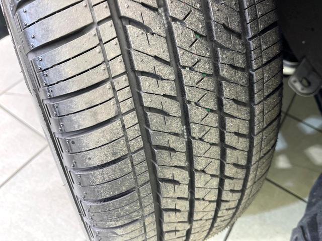 アウトランダーPHEV P 4WD 禁煙車 サンルーフ 純正9型ナビ 全周囲カメラ フルセグ Bluetooth BOSEサウンド 衝突軽減装置 LEDヘッド/フォグ オートハイビーム シーケンシャルターンランプ 電動リアゲート(62枚目)