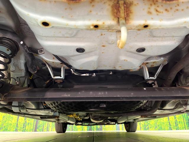 ムーヴキャンバス Ｘリミテッドメイクアップ　ＳＡＩＩ　禁煙車　純正ＳＤナビ　Ｂｌｕｅｔｏｏｔｈ／ＣＤ／フルセグ　バックカメラ　両側電動スライド　衝突軽減装置　車線逸脱警報　２トーン　ＬＥＤフォグ　オートライト　オートエアコン　スマートキー　ＥＴＣ（19枚目）