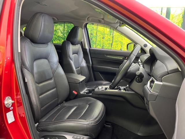 CX-5 XD Lパッケージ 4WD 禁煙車 BOSEサウンド 純正ナビ Bluetooth/DVD/CD サイドカメラ バックカメラ 衝突軽減装置 レーダークルーズ コーナーセンサー 電動リアゲート レザーシート パワーシート(9枚目)