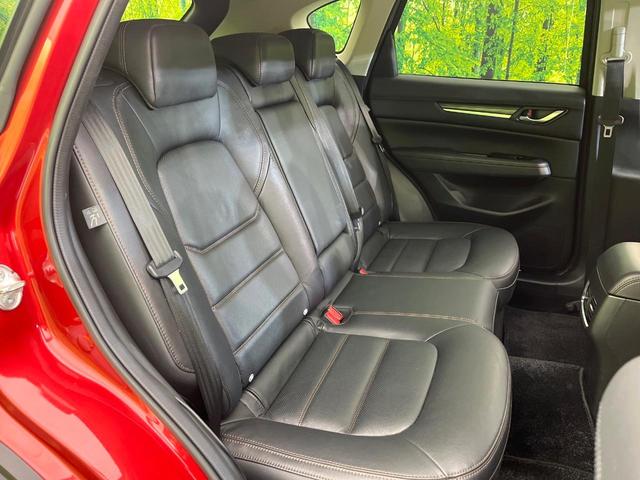 CX-5 XD Lパッケージ 4WD 禁煙車 BOSEサウンド 純正ナビ Bluetooth/DVD/CD サイドカメラ バックカメラ 衝突軽減装置 レーダークルーズ コーナーセンサー 電動リアゲート レザーシート パワーシート(10枚目)