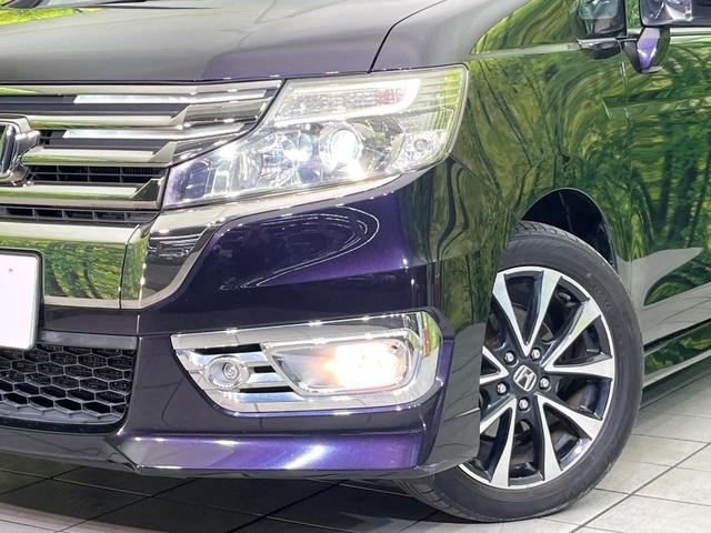 ステップワゴンスパーダ Z クールスピリット 禁煙車 後席モニター 純正9型ナビ DVD/CD再生 バックカメラ 両側電動スライド ハーフレザーシート HIDヘッド オートライト オートエアコン リアエアコン 純正17インチアルミホイール ETC(13枚目)