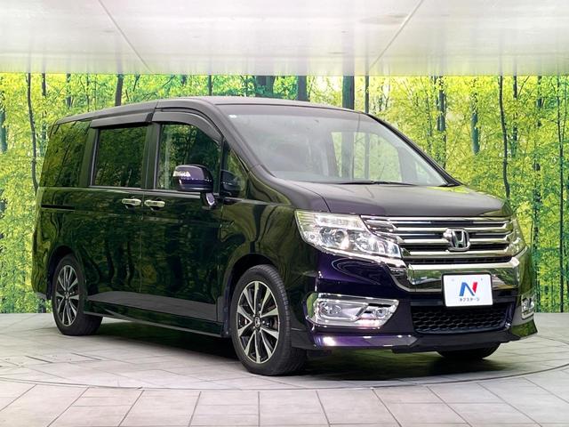 ステップワゴンスパーダ Z クールスピリット 禁煙車 後席モニター 純正9型ナビ DVD/CD再生 バックカメラ 両側電動スライド ハーフレザーシート HIDヘッド オートライト オートエアコン リアエアコン 純正17インチアルミホイール ETC(17枚目)