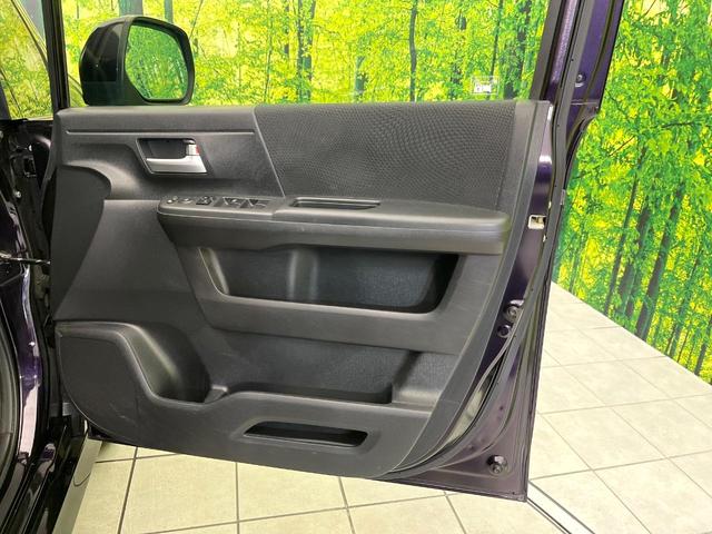 ステップワゴンスパーダ Z クールスピリット 禁煙車 後席モニター 純正9型ナビ DVD/CD再生 バックカメラ 両側電動スライド ハーフレザーシート HIDヘッド オートライト オートエアコン リアエアコン 純正17インチアルミホイール ETC(42枚目)