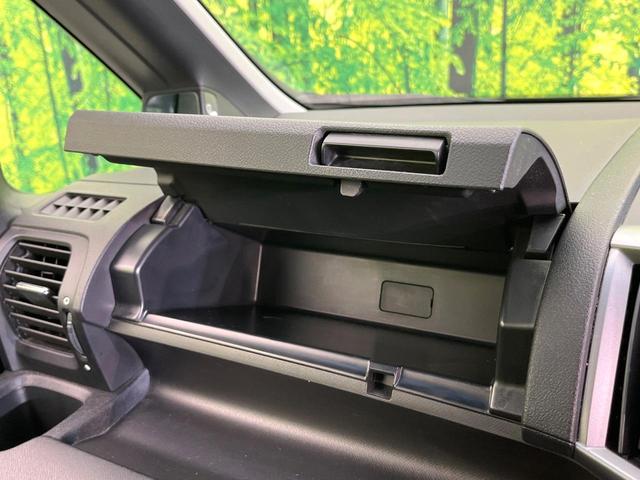 ステップワゴンスパーダ Z クールスピリット 禁煙車 後席モニター 純正9型ナビ DVD/CD再生 バックカメラ 両側電動スライド ハーフレザーシート HIDヘッド オートライト オートエアコン リアエアコン 純正17インチアルミホイール ETC(48枚目)