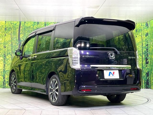 ステップワゴンスパーダ Z クールスピリット 禁煙車 後席モニター 純正9型ナビ DVD/CD再生 バックカメラ 両側電動スライド ハーフレザーシート HIDヘッド オートライト オートエアコン リアエアコン 純正17インチアルミホイール ETC(57枚目)