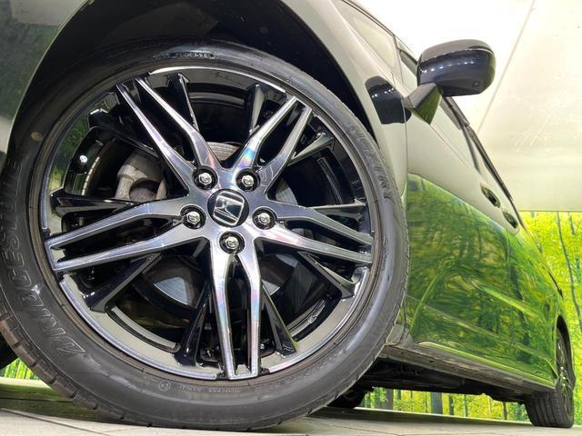 オデッセイハイブリッド e:HEVアブソルート・EX 禁煙車 純正10型ナビ 全周囲カメラ フルセグ CD/DVD再生 Bluetooth 衝突軽減装置 レーダークルコン LEDヘッド/フォグライト 両側電動スライドドア 前席シートヒーター ETC2.0(14枚目)