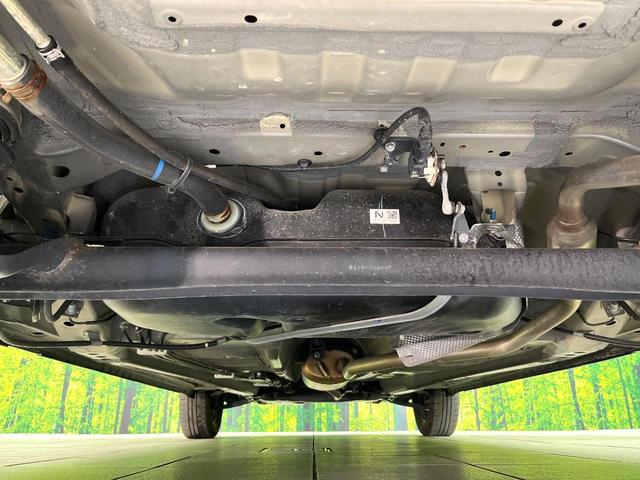 フレアクロスオーバー ハイブリッドＸＧ　禁煙車　ＳＤナビ　バックカメラ　Ｂｌｕｅｔｏｏｔｈ再生　衝突軽減装置　レーダークルーズ　ＬＥＤヘッドライト　オートハイビーム　オートライト　コーナーセンサー　シートヒーター　車線逸脱警報（19枚目）