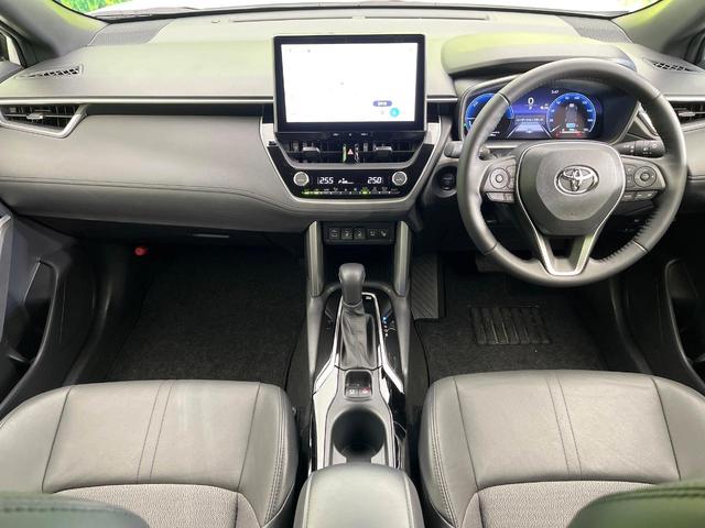 カローラクロス ハイブリッド Z 4WD 禁煙車 寒冷地仕様 純正10.5型ナビ 全周囲カメラ フルセグ Bluetooth再生 アドバンスドパーク 衝突軽減装置 LEDヘッド/フォグライト シーケンシャルターンランプ 電動リアゲート(2枚目)