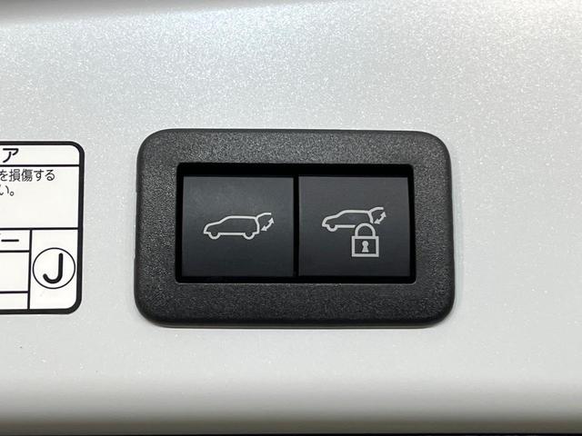 カローラクロス ハイブリッド Z 4WD 禁煙車 寒冷地仕様 純正10.5型ナビ 全周囲カメラ フルセグ Bluetooth再生 アドバンスドパーク 衝突軽減装置 LEDヘッド/フォグライト シーケンシャルターンランプ 電動リアゲート(57枚目)