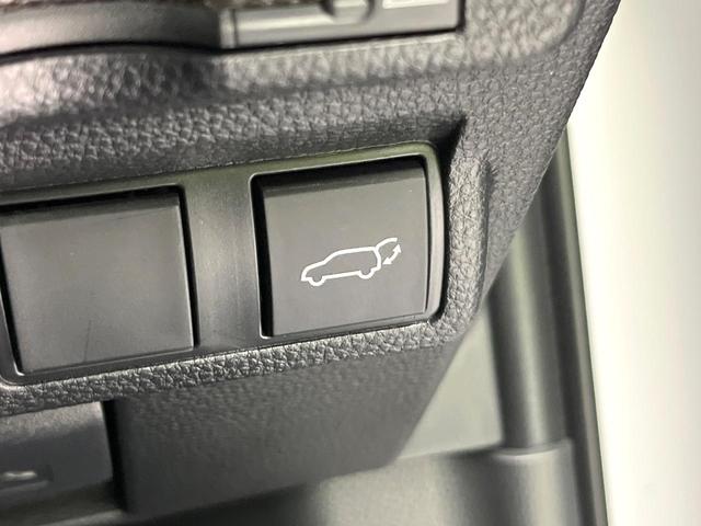 カローラクロス ハイブリッド Z 4WD 禁煙車 寒冷地仕様 純正10.5型ナビ 全周囲カメラ フルセグ Bluetooth再生 アドバンスドパーク 衝突軽減装置 LEDヘッド/フォグライト シーケンシャルターンランプ 電動リアゲート(58枚目)