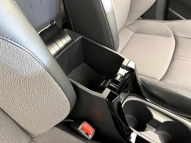 カローラクロス ハイブリッド Z 4WD 禁煙車 寒冷地仕様 純正10.5型ナビ 全周囲カメラ フルセグ Bluetooth再生 アドバンスドパーク 衝突軽減装置 LEDヘッド/フォグライト シーケンシャルターンランプ 電動リアゲート(62枚目)