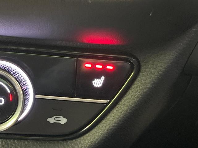 ZR-V e:HEV Z特別仕様車ブラックスタイル 4WD 禁煙車 特別仕様車 9型コネクトナビ 全周囲カメラ BOSEサウンド フルセグ Bluetooth 衝突軽減装置 LEDヘッド/フォグライト アダプティブクルコン 全席シートヒーター ETC(7枚目)