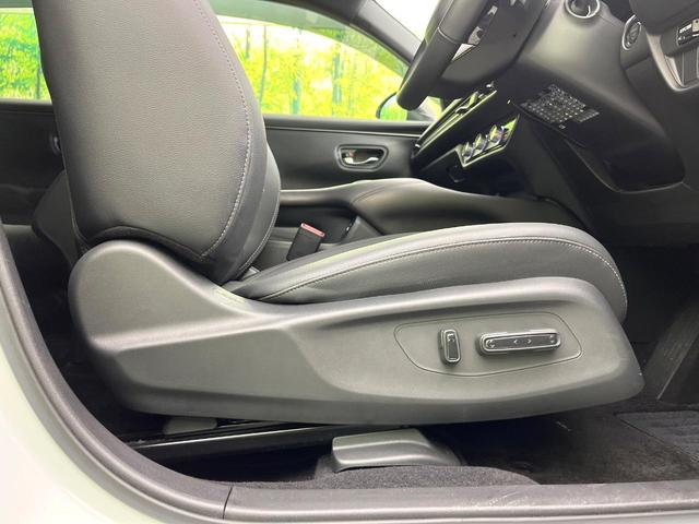 ZR-V e:HEV Z特別仕様車ブラックスタイル 4WD 禁煙車 特別仕様車 9型コネクトナビ 全周囲カメラ BOSEサウンド フルセグ Bluetooth 衝突軽減装置 LEDヘッド/フォグライト アダプティブクルコン 全席シートヒーター ETC(33枚目)