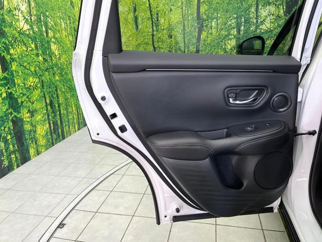 ZR-V e:HEV Z特別仕様車ブラックスタイル 4WD 禁煙車 特別仕様車 9型コネクトナビ 全周囲カメラ BOSEサウンド フルセグ Bluetooth 衝突軽減装置 LEDヘッド/フォグライト アダプティブクルコン 全席シートヒーター ETC(41枚目)