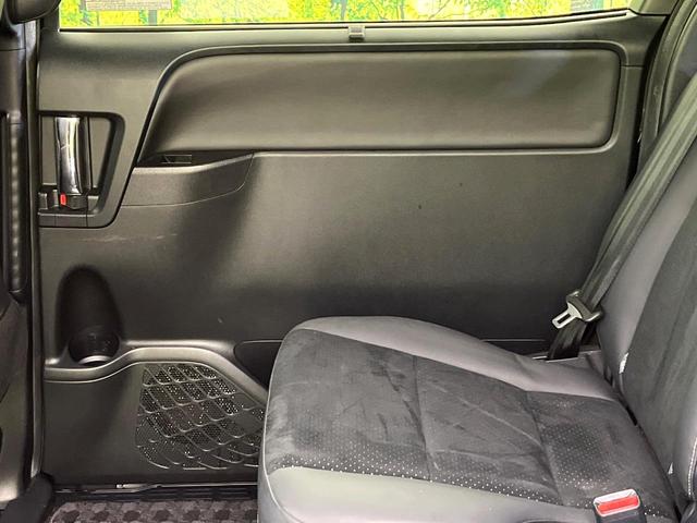 ヴォクシー ZS 煌III 禁煙車 後期型 純正10型ナビ バックカメラ フルセグ CD/DVD/Bluetooth 純正フリップダウンモニター 衝突軽減装置 LEDヘッド/フォグライト オートハイビーム 両側電動スライドドア(24枚目)