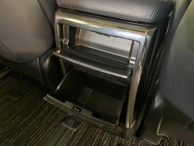 ヴェルファイア ２．５Ｚ　Ｇエディション　禁煙車　後期型　モデリスタエアロ　ＢＩＧ－Ｘ１１型ナビ　バックカメラ　フルセグ　ＣＤ／ＤＶＤ／Ｂｌｕｅｔｏｏｔｈ　１２型フリップダウンモニター　衝突軽減装置　ＬＥＤヘッド／フォグライト　オートライト（30枚目）