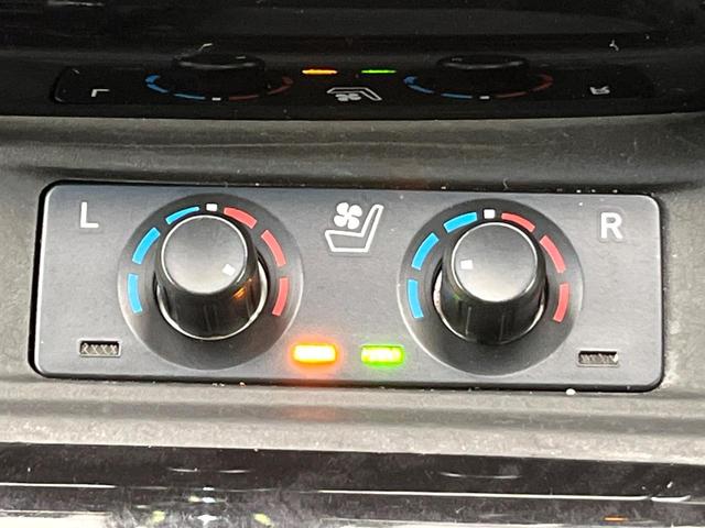 ヴェルファイア ２．５Ｚ　Ｇエディション　禁煙車　後期型　モデリスタエアロ　ＢＩＧ－Ｘ１１型ナビ　バックカメラ　フルセグ　ＣＤ／ＤＶＤ／Ｂｌｕｅｔｏｏｔｈ　１２型フリップダウンモニター　衝突軽減装置　ＬＥＤヘッド／フォグライト　オートライト（43枚目）