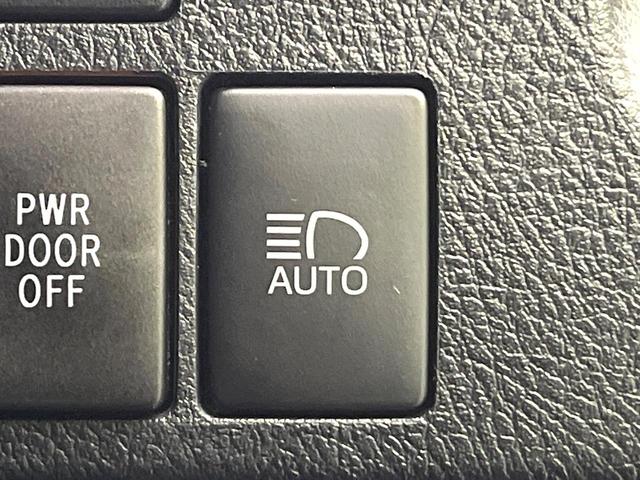 ヴェルファイア ２．５Ｚ　Ｇエディション　禁煙車　後期型　モデリスタエアロ　ＢＩＧ－Ｘ１１型ナビ　バックカメラ　フルセグ　ＣＤ／ＤＶＤ／Ｂｌｕｅｔｏｏｔｈ　１２型フリップダウンモニター　衝突軽減装置　ＬＥＤヘッド／フォグライト　オートライト（60枚目）