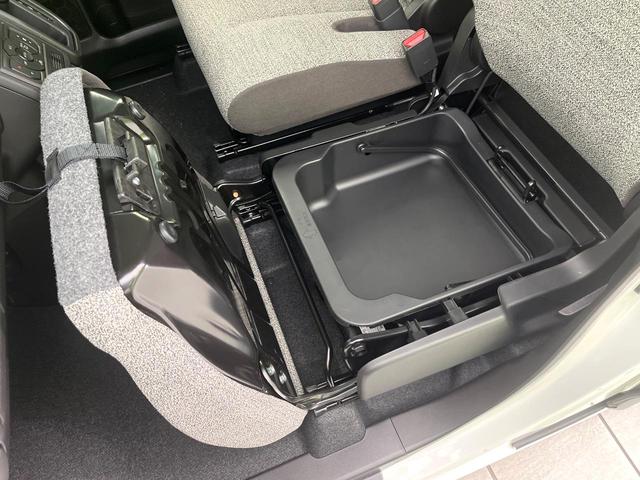 スペーシア ハイブリッドX 4WD 届出済未使用車 衝突軽減装置 LEDヘッドライト オートハイビーム 車線逸脱警報 両側電動スライドドア 後席サーキュレーター 後席オットマン スマートキー オートエアコン(23枚目)