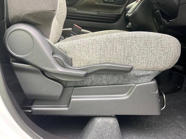 スペーシア ハイブリッドX 4WD 届出済未使用車 衝突軽減装置 LEDヘッドライト オートハイビーム 車線逸脱警報 両側電動スライドドア 後席サーキュレーター 後席オットマン スマートキー オートエアコン(50枚目)