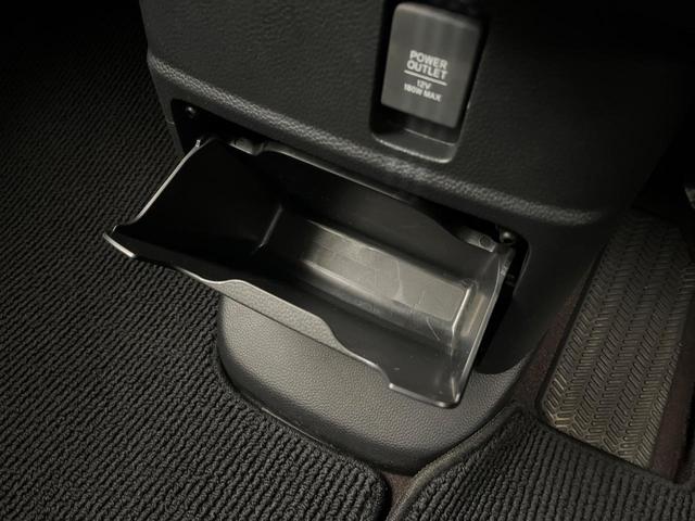 N-BOXカスタム G・Lホンダセンシング 禁煙車 メモリーナビ バックカメラ CD再生 地デジ 衝突軽減装置 LEDヘッド/フォグライト オートライト オートハイビーム アダプティブクルコン 電動スライドドア オートエアコン ETC ドラレコ(39枚目)