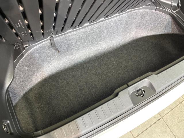 セレナ ハイウェイスターＶ　禁煙車　寒冷地仕様　純正１２型ナビ　全周囲カメラ　フルセグ　Ｂｌｕｅｔｏｏｔｈ　純正フリップダウンモニター　衝突軽減装置　ＬＥＤヘッド／フォグライト　オートハイビーム　プロパイロット　両側電動スライド（55枚目）