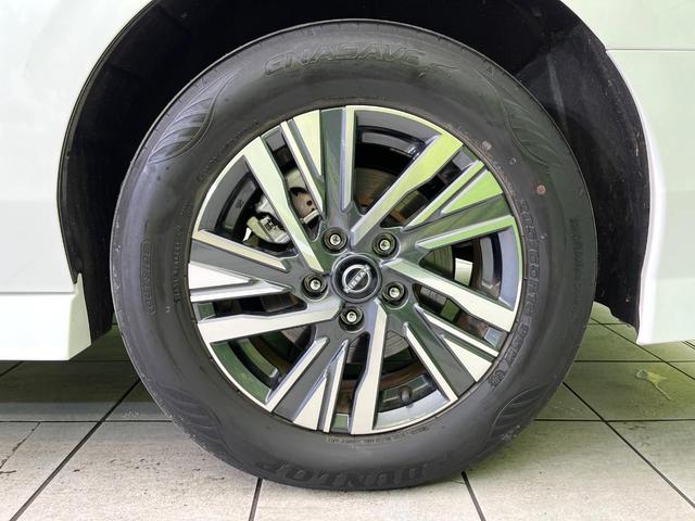 セレナ ハイウェイスターＶ　禁煙車　寒冷地仕様　純正１２型ナビ　全周囲カメラ　フルセグ　Ｂｌｕｅｔｏｏｔｈ　純正フリップダウンモニター　衝突軽減装置　ＬＥＤヘッド／フォグライト　オートハイビーム　プロパイロット　両側電動スライド（67枚目）