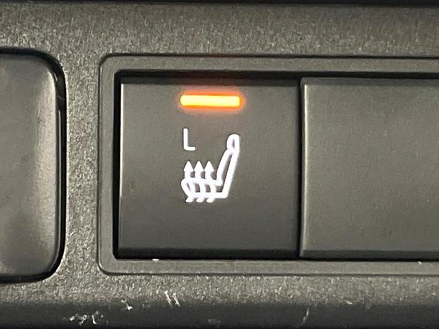 ヤリスクロス Z 禁煙車 後期型 純正8型DA 全周囲カメラ Bluetooth フルセグ 衝突軽減装置 レーダークルーズコントロール ハーフレザーシート 前席シートヒーター ステアリングヒーター LEDヘッドライト(8枚目)