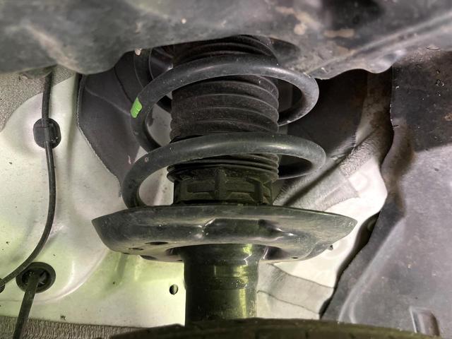 ヤリスクロス Z 禁煙車 後期型 純正8型DA 全周囲カメラ Bluetooth フルセグ 衝突軽減装置 レーダークルーズコントロール ハーフレザーシート 前席シートヒーター ステアリングヒーター LEDヘッドライト(21枚目)