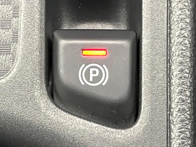 ヤリスクロス Z 禁煙車 後期型 純正8型DA 全周囲カメラ Bluetooth フルセグ 衝突軽減装置 レーダークルーズコントロール ハーフレザーシート 前席シートヒーター ステアリングヒーター LEDヘッドライト(29枚目)