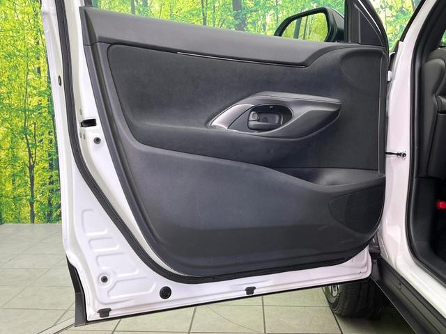 ヤリスクロス Z 禁煙車 後期型 純正8型DA 全周囲カメラ Bluetooth フルセグ 衝突軽減装置 レーダークルーズコントロール ハーフレザーシート 前席シートヒーター ステアリングヒーター LEDヘッドライト(41枚目)