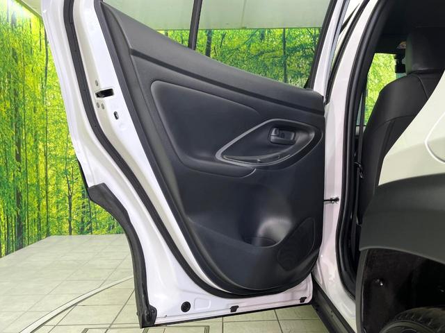 ヤリスクロス Z 禁煙車 後期型 純正8型DA 全周囲カメラ Bluetooth フルセグ 衝突軽減装置 レーダークルーズコントロール ハーフレザーシート 前席シートヒーター ステアリングヒーター LEDヘッドライト(43枚目)