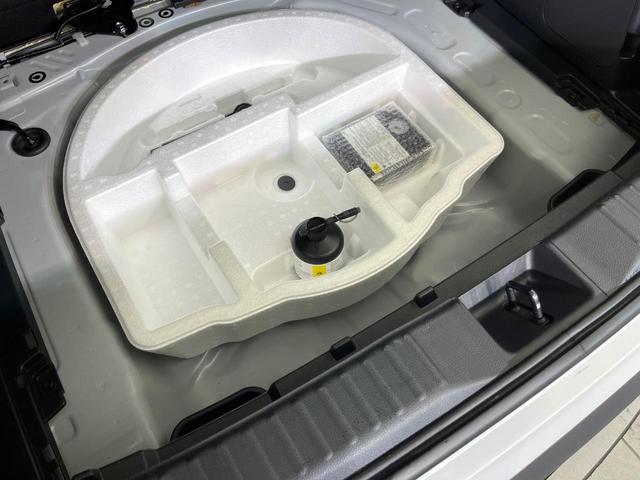 ヤリスクロス Z 禁煙車 後期型 純正8型DA 全周囲カメラ Bluetooth フルセグ 衝突軽減装置 レーダークルーズコントロール ハーフレザーシート 前席シートヒーター ステアリングヒーター LEDヘッドライト(47枚目)