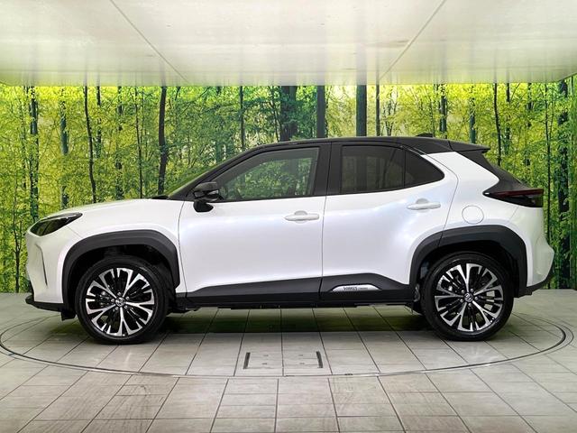 ヤリスクロス Z 禁煙車 後期型 純正8型DA 全周囲カメラ Bluetooth フルセグ 衝突軽減装置 レーダークルーズコントロール ハーフレザーシート 前席シートヒーター ステアリングヒーター LEDヘッドライト(56枚目)