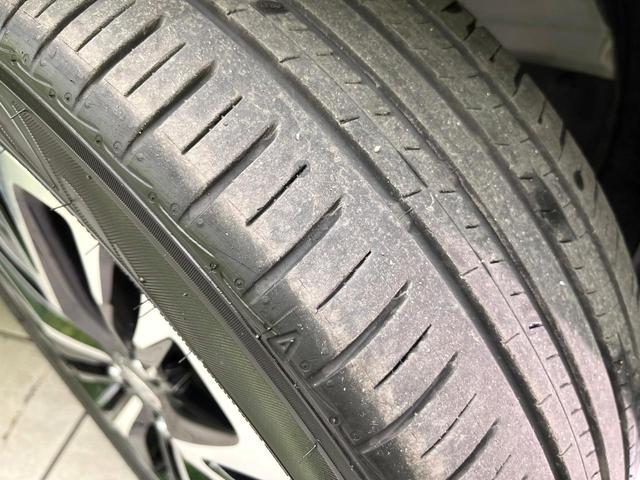 ヤリスクロス Z 禁煙車 後期型 純正8型DA 全周囲カメラ Bluetooth フルセグ 衝突軽減装置 レーダークルーズコントロール ハーフレザーシート 前席シートヒーター ステアリングヒーター LEDヘッドライト(67枚目)