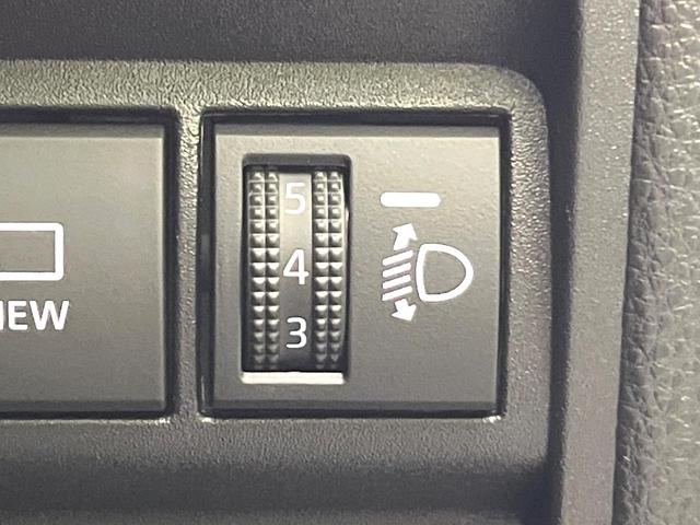 ヤリスクロス Z 禁煙車 後期型 純正8型DA 全周囲カメラ Bluetooth フルセグ 衝突軽減装置 レーダークルーズコントロール ハーフレザーシート 前席シートヒーター ステアリングヒーター LEDヘッドライト(53枚目)