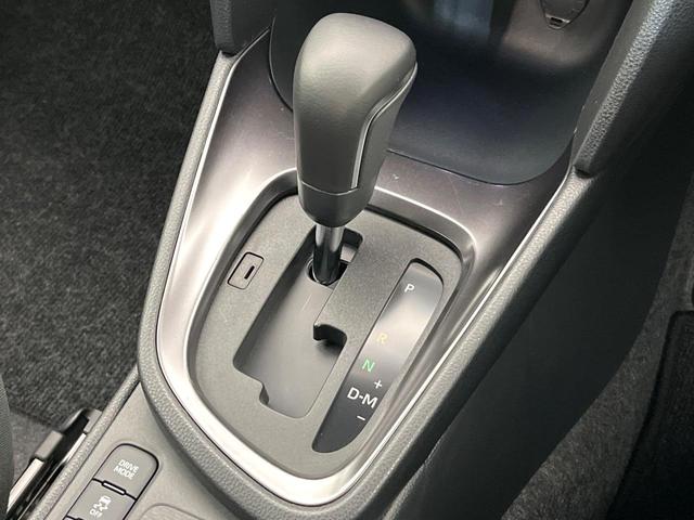 ヤリスクロス Z 禁煙車 後期型 純正8型DA 全周囲カメラ Bluetooth フルセグ 衝突軽減装置 レーダークルーズコントロール ハーフレザーシート 前席シートヒーター ステアリングヒーター LEDヘッドライト(55枚目)