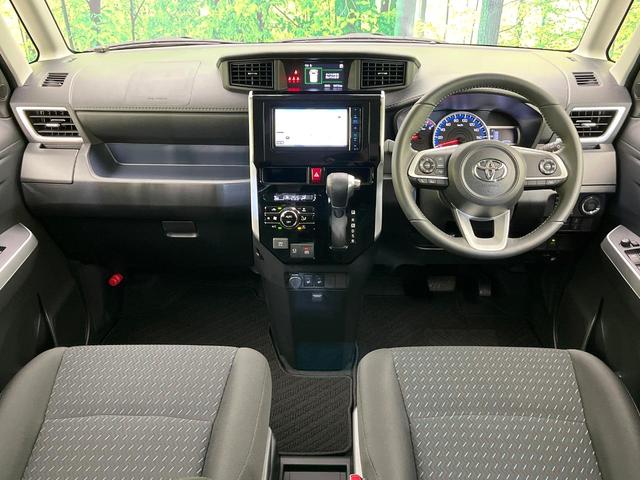 ルーミー カスタムG 4WD 禁煙車 後期型 寒冷地仕様 SDナビ バックカメラ CD/DVD再生 Bluetooth接続 衝突軽減装置 レーダークルコン 両側電動スライドドア 前席シートヒーター LEDヘッドライト(2枚目)