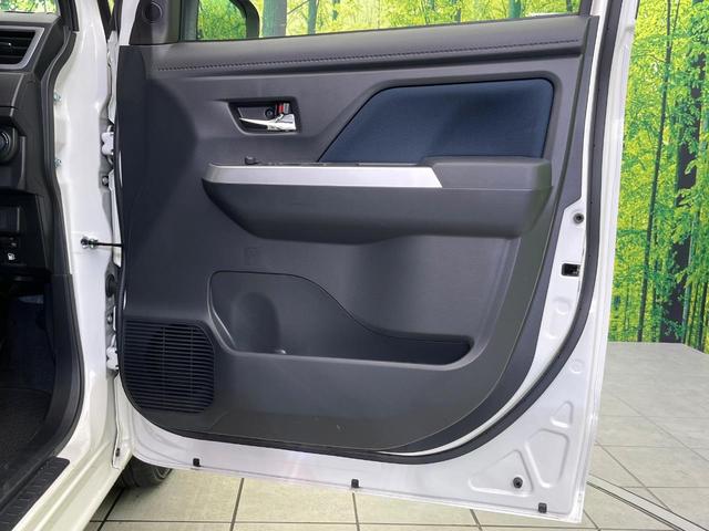 ルーミー カスタムG 4WD 禁煙車 後期型 寒冷地仕様 SDナビ バックカメラ CD/DVD再生 Bluetooth接続 衝突軽減装置 レーダークルコン 両側電動スライドドア 前席シートヒーター LEDヘッドライト(35枚目)