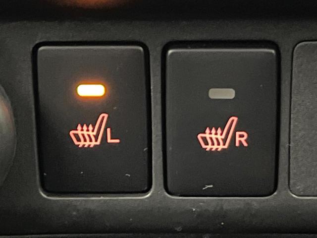 ルーミー カスタムG 4WD 禁煙車 後期型 寒冷地仕様 SDナビ バックカメラ CD/DVD再生 Bluetooth接続 衝突軽減装置 レーダークルコン 両側電動スライドドア 前席シートヒーター LEDヘッドライト(52枚目)