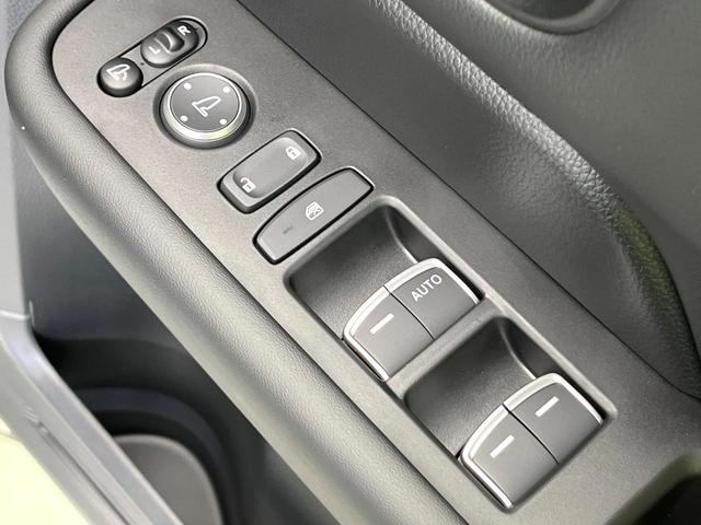 ステップワゴン e:HEVスパーダ 登録済未使用車 現行型 純正11.4型ナビ バックカメラ フルセグ Bluetooth CD/DVD 衝突軽減装置 アダプティブクルコン LEDヘッド/フォグライト 両側電動スライドドア オートライト(31枚目)